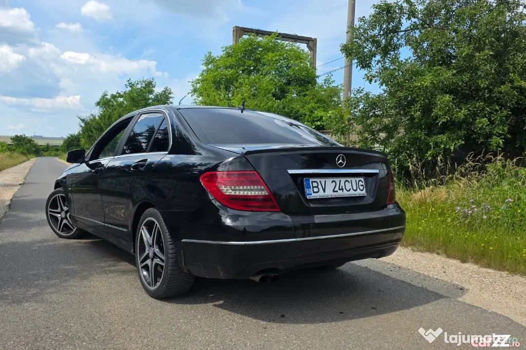 MERCEDES-BENZ C-Class 2011 — imagine 5
