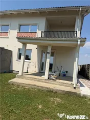Duplex 4 camere - 111 mp utili Pod 50 mp - Mo#537;ni#539;a 