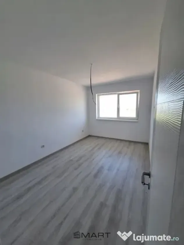 Apartament 3 camere Sanpetru