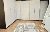 3 camere decomandat - Centrala proprie si loc de parcare inc 