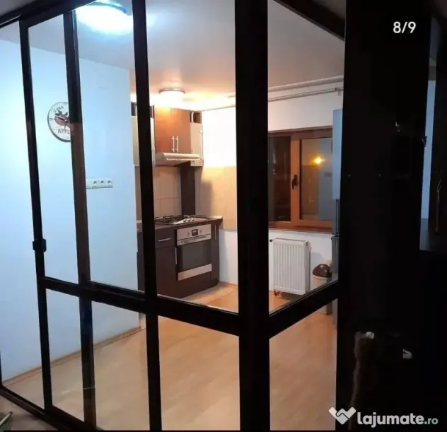 Ofer spre închiriere apartament 3 camere Rolast