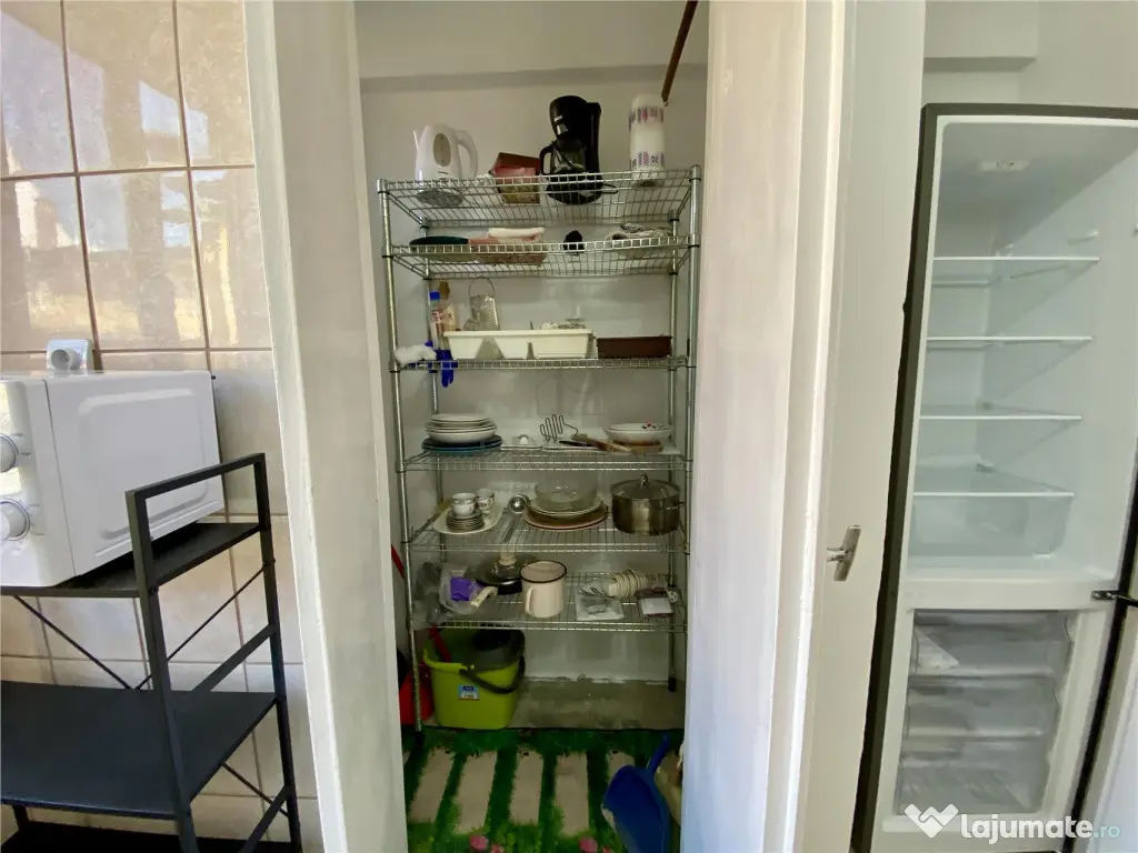 ULTRACENTRAL - 2 CAMERE - LIFT - RENOVAT