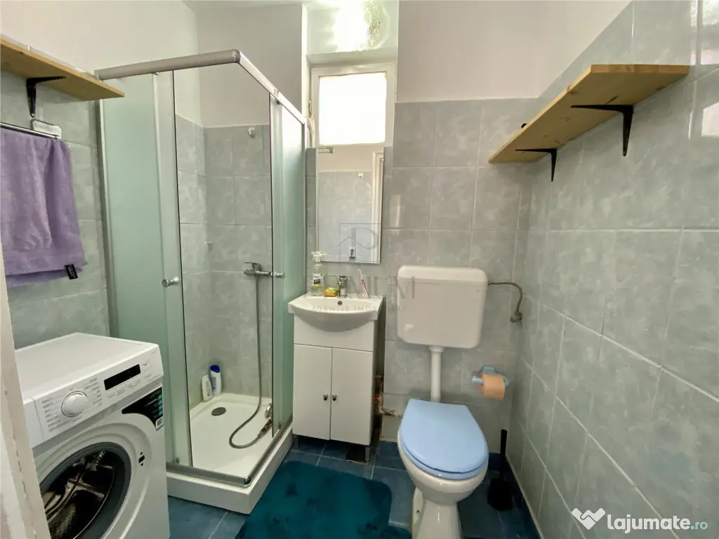 ULTRACENTRAL - 2 CAMERE - LIFT - RENOVAT
