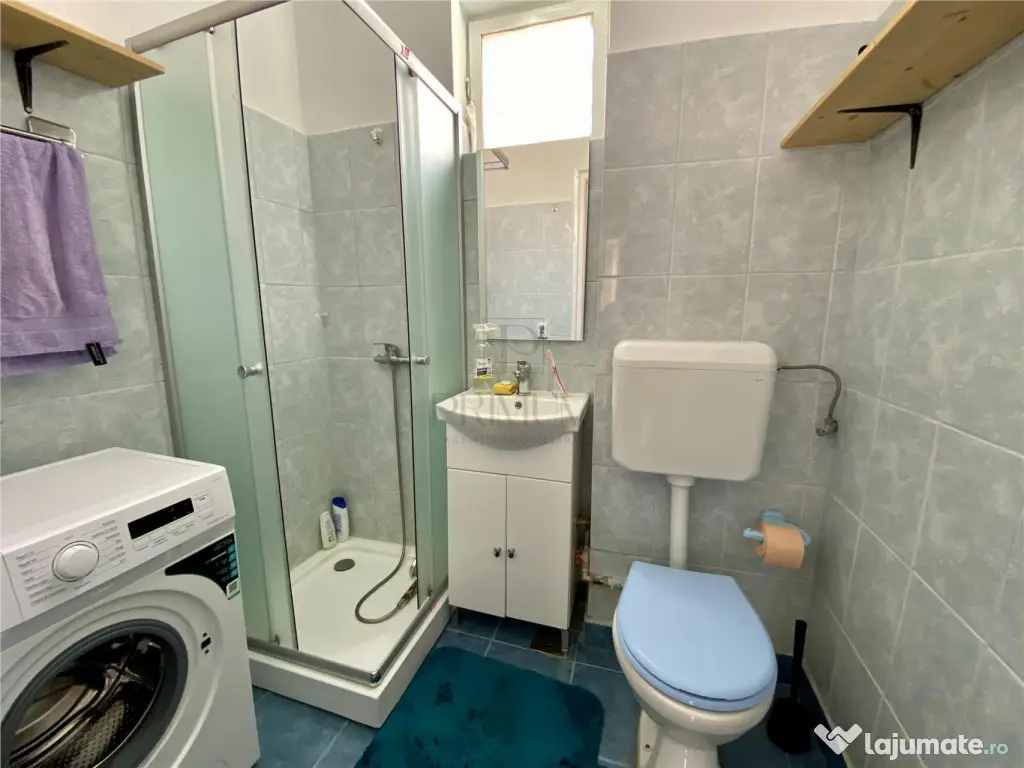 ULTRACENTRAL - 2 CAMERE - LIFT - RENOVAT