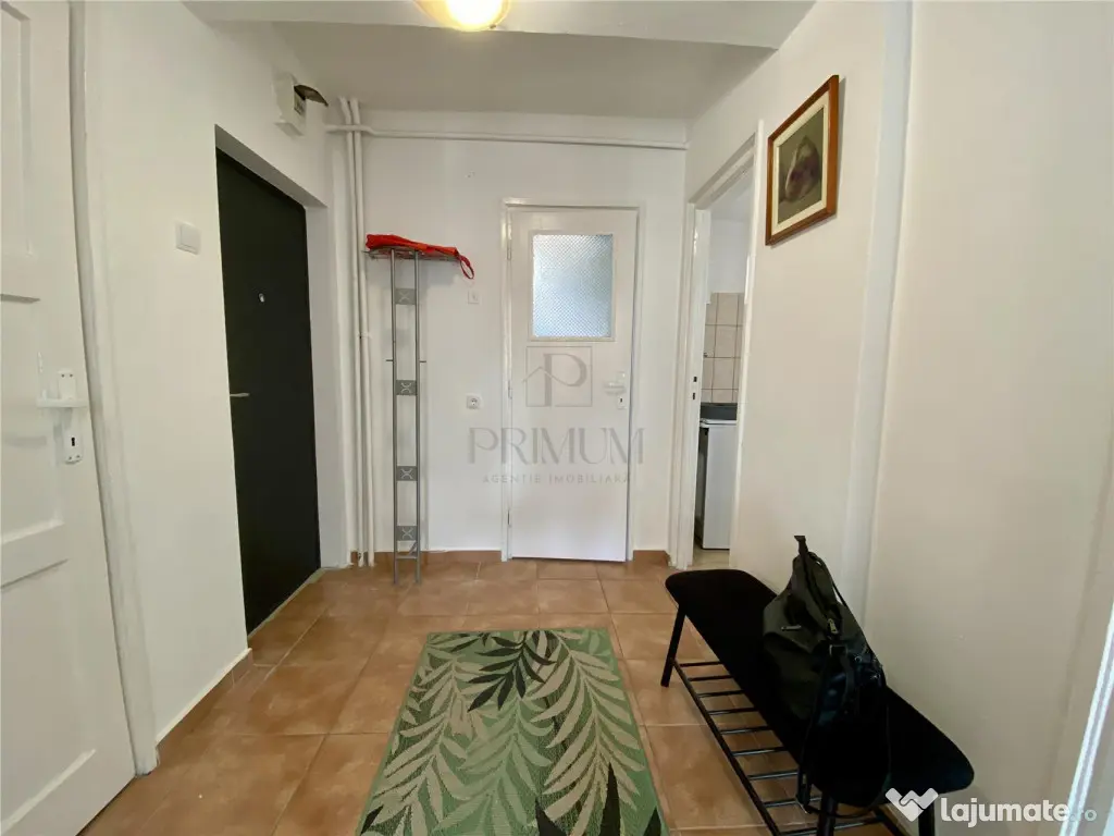 ULTRACENTRAL - 2 CAMERE - LIFT - RENOVAT