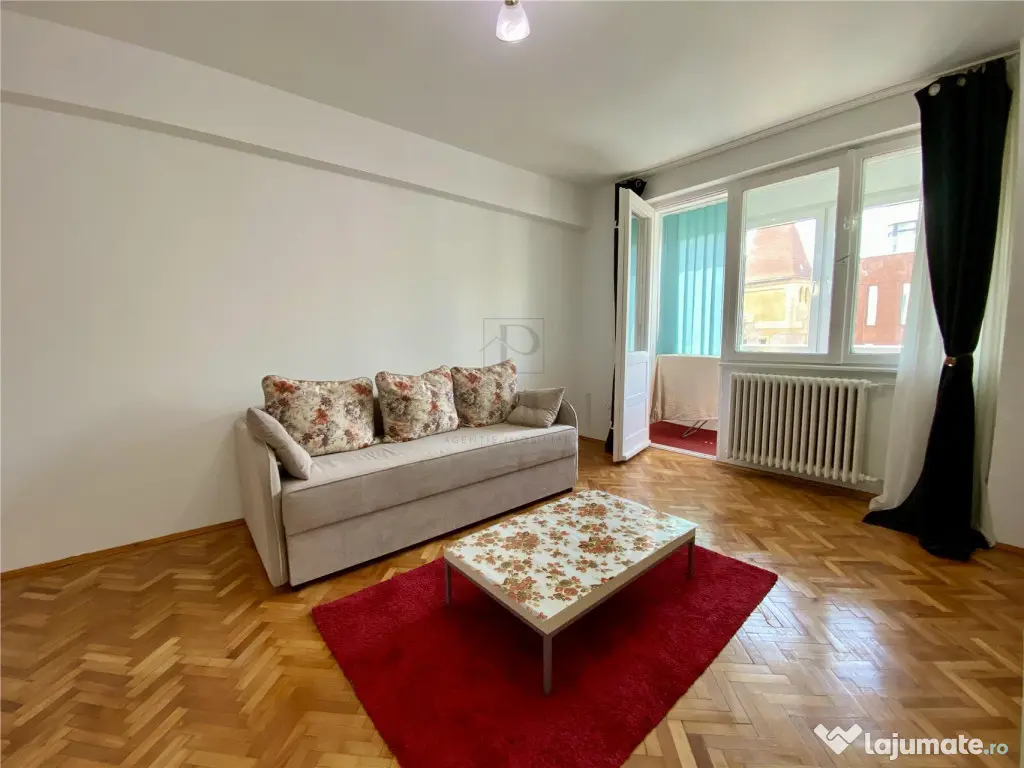 ULTRACENTRAL - 2 CAMERE - LIFT - RENOVAT