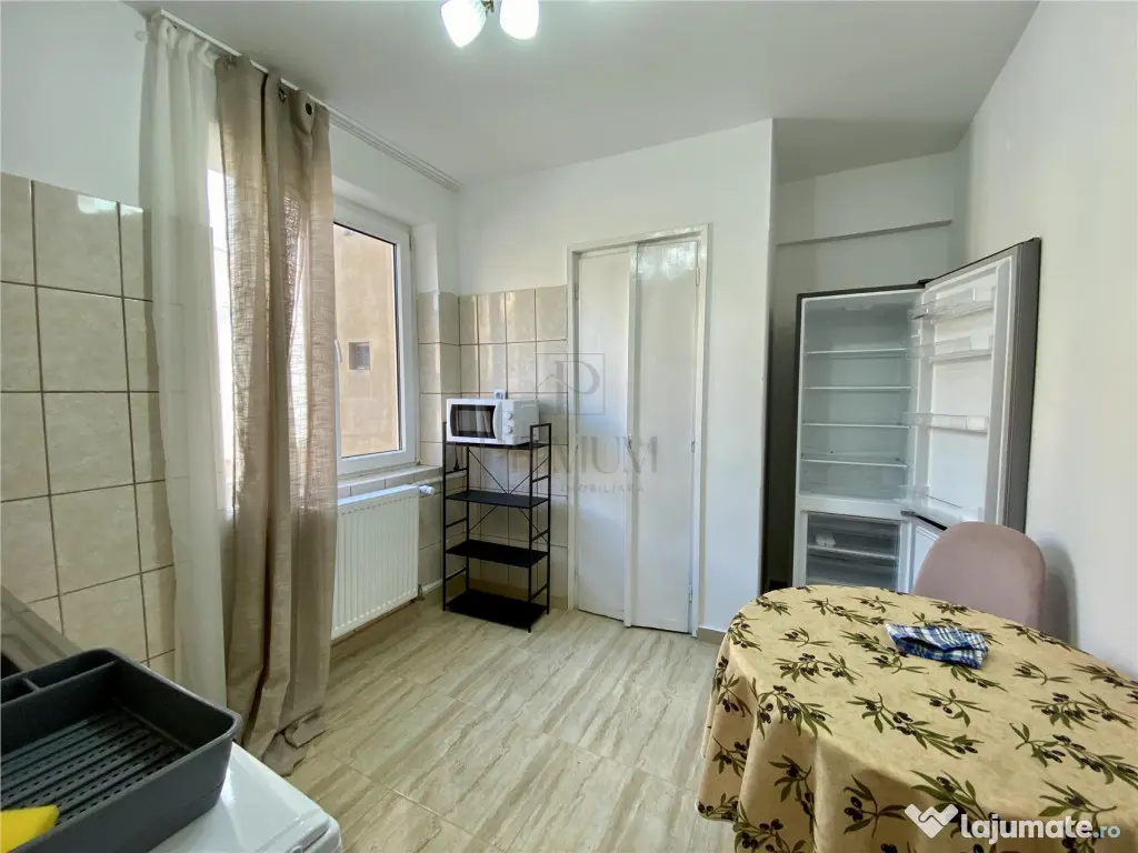 ULTRACENTRAL - 2 CAMERE - LIFT - RENOVAT