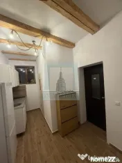 Garsonieră cochetă de închiriat în Schei