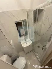 Garsonieră cochetă de închiriat în Schei 