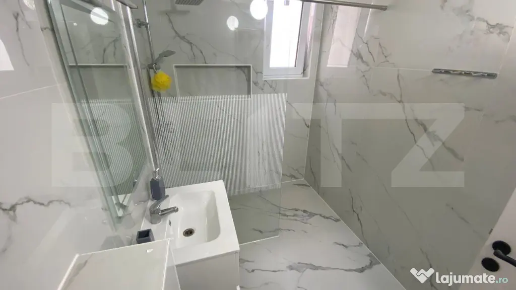 Apartament cu 3 camere, 76 mp, zona Ampoi III - Arex