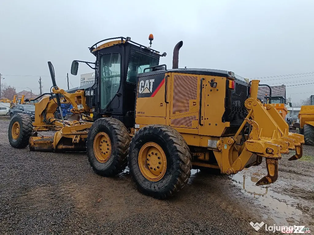 Autogreder Caterpillar 140M , 2011