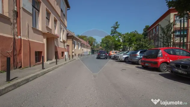 Garsoniera cu potential excelent de investitie|Bd. Iuliu ...