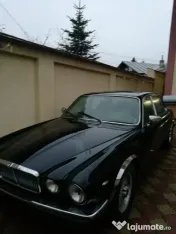 Vând Jaguar 