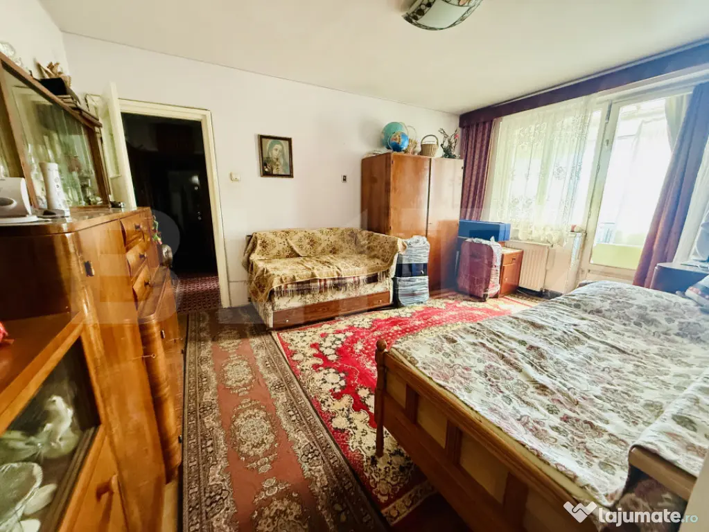 Apartament cu 2 camere de vânzare – Brașovul Vechi