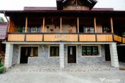 Pensiune de vânzare, Corbșori (Poenari)| potențial rea...