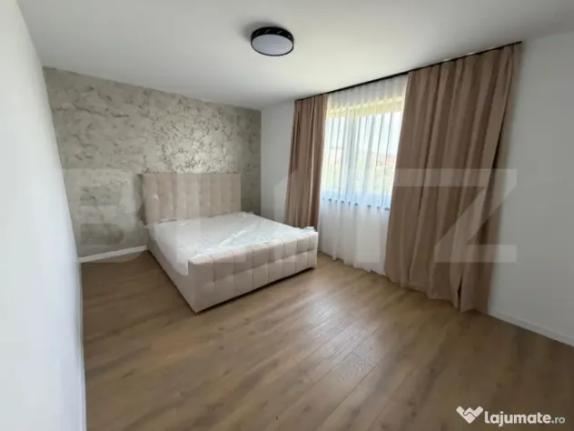 Casă înșiruită premium, complet mobilată și utilată ?
