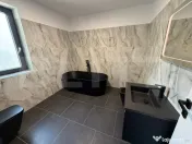 Casă înșiruită premium, complet mobilată și utilată ?