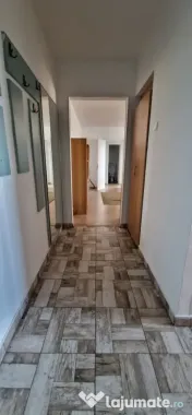 Apartament 3 camere, 69 mp, zona Piață Gării 
