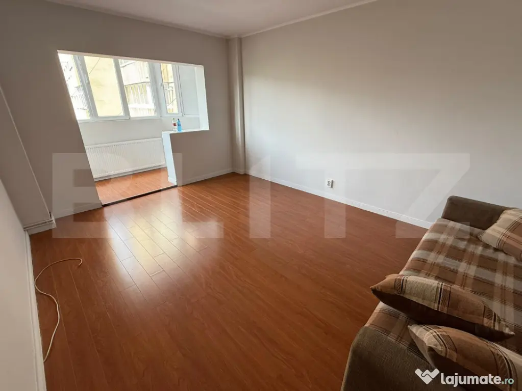 Apartament 3 Camere, Nemobilat | Decomandat, 2 Băi | zona K