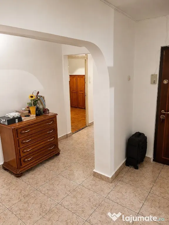 ⭐ Apartament 4 camere | 80 mp | 2 băi | 2 balcoane–Preț neg. Garii
