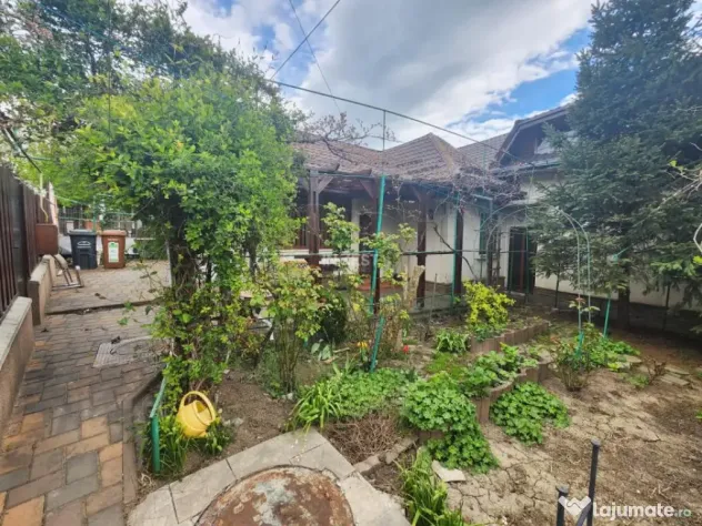 CASA INDIVIDUALA, 135 MP UTILI, PODUL DE FIER