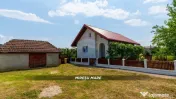 Casa si teren de vazare in Miresu Mare, oferta speciala 