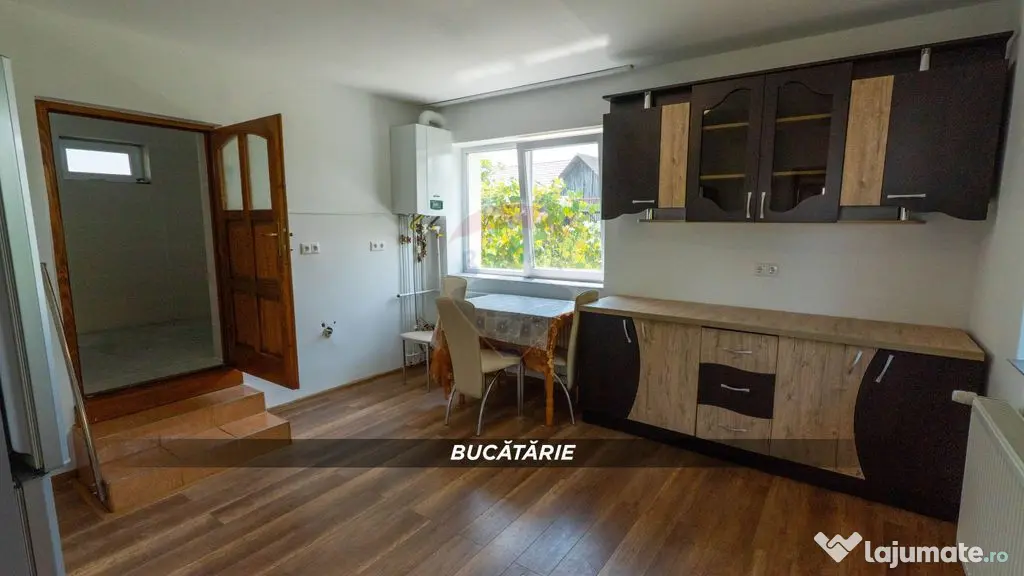 Casa si teren de vazare in Miresu Mare, oferta speciala