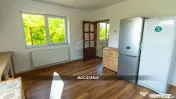Casa si teren de vazare in Miresu Mare, oferta speciala 