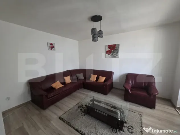 Apartament 3 camere , decomandat ,64 m2, zona Piata Centrala