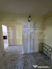 Apartament 3 camere , decomandat ,64 m2, zona Piata Centrala