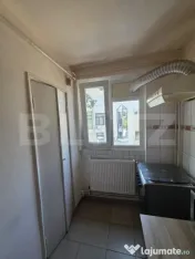 Apartament 3 camere , decomandat ,64 m2, zona Piata Centrala