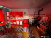 Casă tradițională, teren 2.043 mp zona Aghiresu 