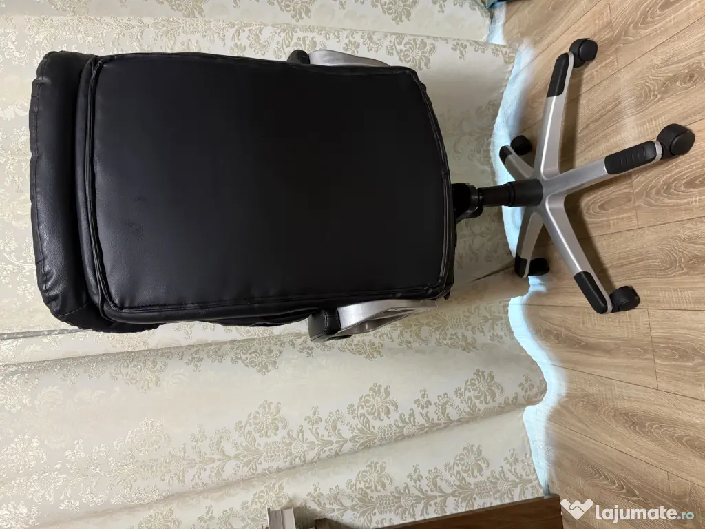 SCAUN DE BIROU DIN PIELE SINTETICA