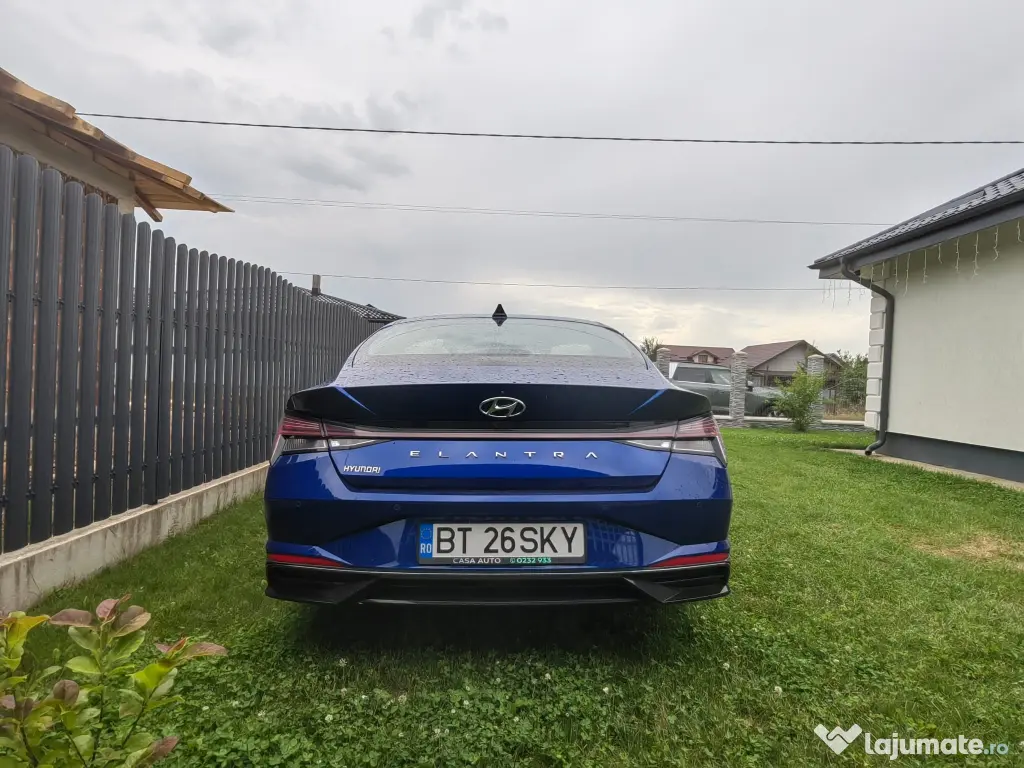 Hyundai elantra 2021 - unic proprietar, km reali, fara daune, revizii la zi