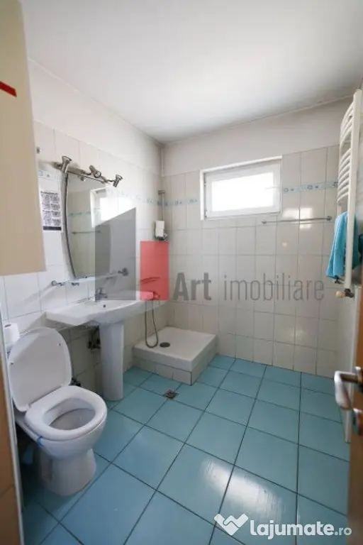 VILA IN DOMENII LOCATIE EXCELENTA