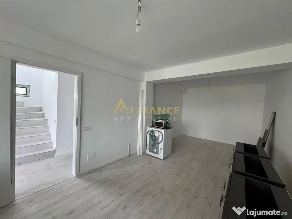 Vila tip Duplex | 4 camere - 3 bai | Disponibila imediat
