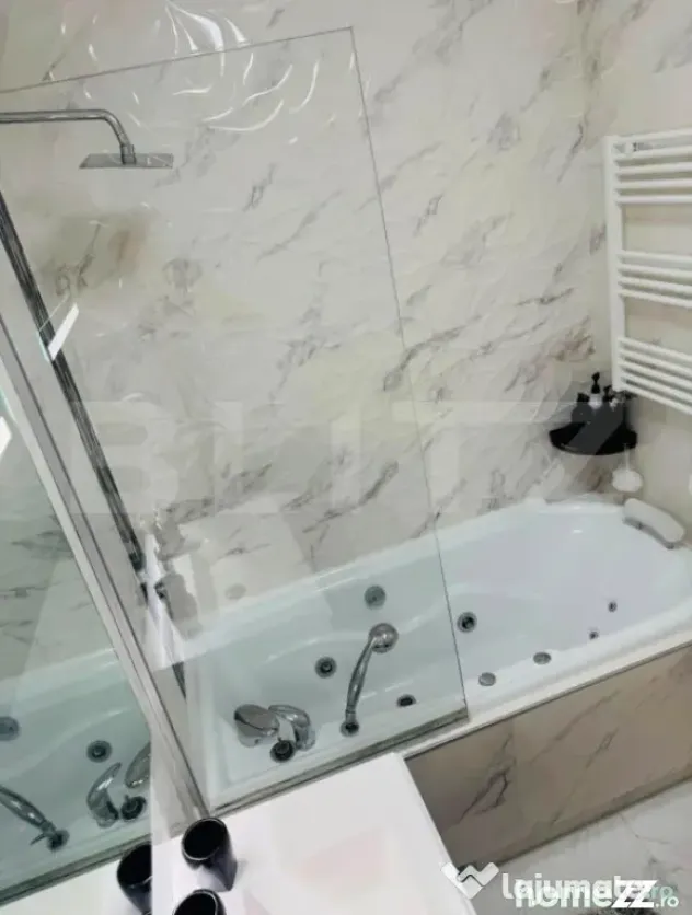 Apartament de inchiriat, cu 3 camere, in cartierul Prima One - Oradea (Bihor)