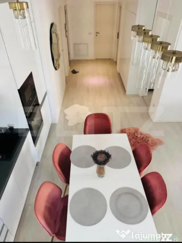 Apartament de inchiriat, cu 3 camere, in cartierul Prima One - Oradea (Bihor)