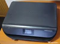 Multifunctional HP Deskjet 5075 + 2 instal + 3 noi (2 col + 1 alb neg) 