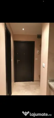 Vitan mall etaj 5 decomandat 