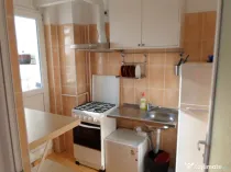 Garsonieră, an 2013, 27 mp cu balcon de 4 m închis, Dedeman Giurgiului