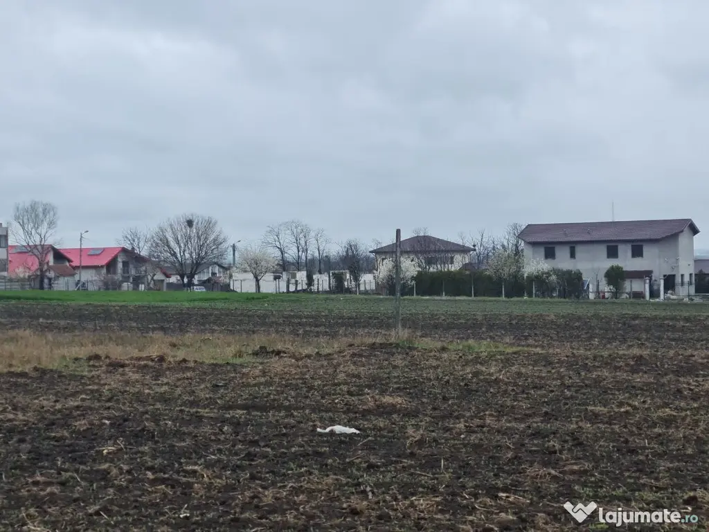 Vand teren in Tuzla partea Mari Negre
