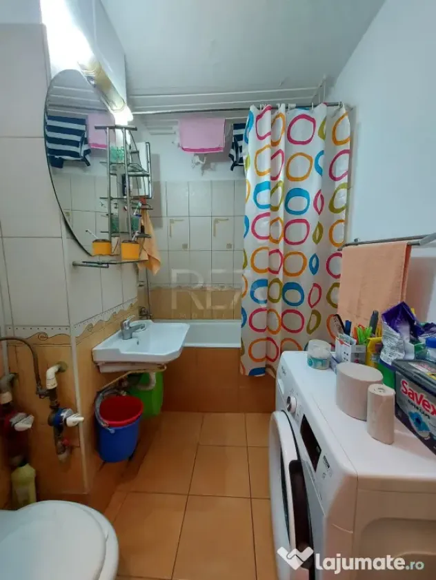 2 camere Vergului, et. 5, 52 mp, reabilitat