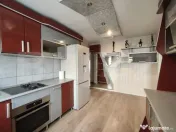 Apartament 3 camere de vanzare, Iosia, etaj 2, parcare, mobi 