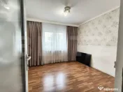 Apartament 3 camere de vanzare, Iosia, etaj 2, parcare, mobi 