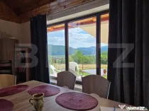 Casă de vacanță + 3000 mp teren, Gura Humorului