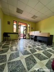 Casă în centrul comunei Corbii Mari | Ideală pentru birou 