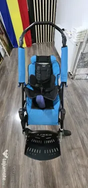 Cărucior pentru copii cu dizabilități