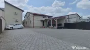 Pensiune cu 10 camere + spațiu comercial inclus pe Calea Ra