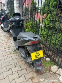 Scuter Kymco Agility City 